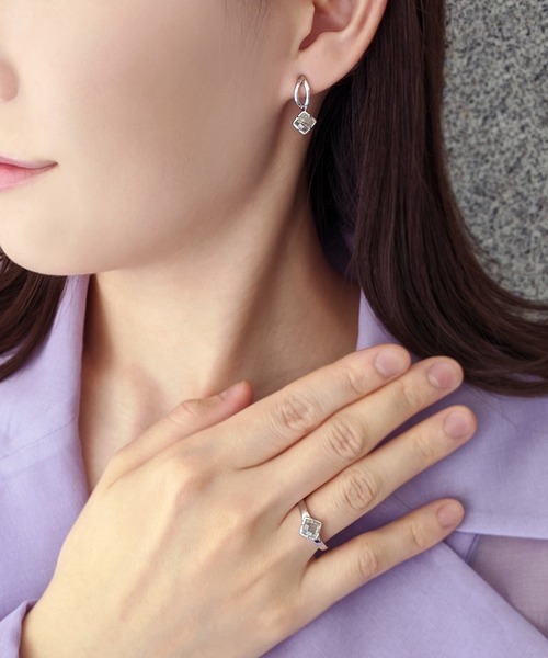 TAKE-UP（テイクアップ）の「【ZOZO限定】スターリングシルバー　ラブラドライト チェスクールリング（リング・レディース・ホワイトゴールド・#10/#12）」の4枚目の写真