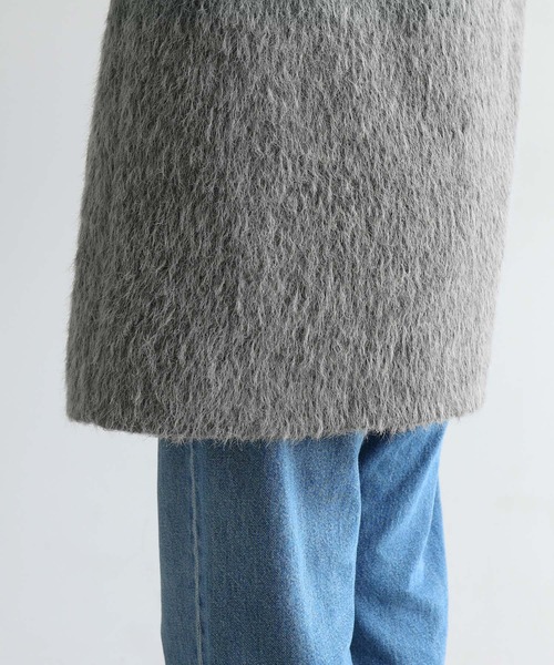 andme(アンドミー)の「シャギー起毛ビックカラージャケットコート(ミドル丈)(チェスターコート・レディース・キャメル/チャコールグレー/グレイッシュベージュ・M)」の9枚目の写真