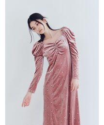 LILY BROWN（リリーブラウン）の「ジャガードキャミワンピースセット