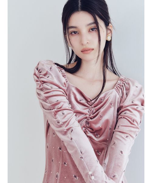 エンブロイダリーベロアワンピース（ワンピース）｜LILY BROWN（リリー