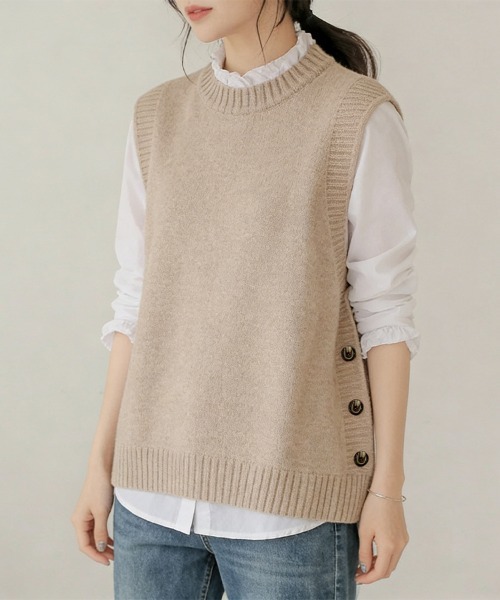 ReRe(リリ)の「サイドボタンレイヤードニットベスト(ベスト・レディース・ブラック/ブルー/グレー/ベージュ・SMALL/MEDIUM/LARGE/X-LARGE)」の19枚目の写真