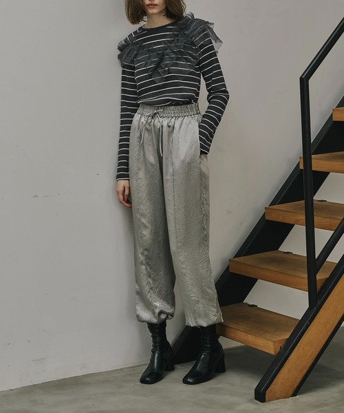WILLFULLY（ウィルフリー）の「satin waist ribbon elastic shirring PT（その他パンツ・レディース・ミント/カーキブラウン/ブラック・FREE）」の5枚目の写真