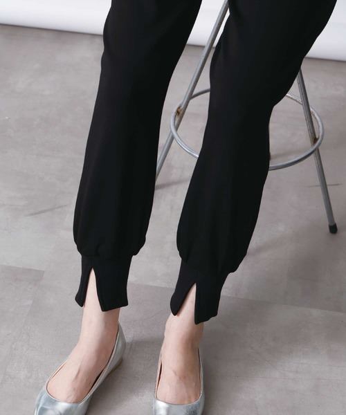 PICCIN(ピッチン)の「【セットアップ可能】ダンボールジョガーパンツ(その他パンツ・レディース・オフホワイト/ブラック・S/M)」の1枚目の写真