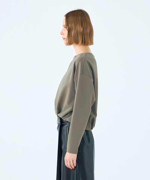 BALLSEY（ボールジィ）の「エラスティックジャージー タックショートプルオーバー（Tシャツ/カットソー・レディース・カーキ/ダークグレー・S）」の9枚目の写真