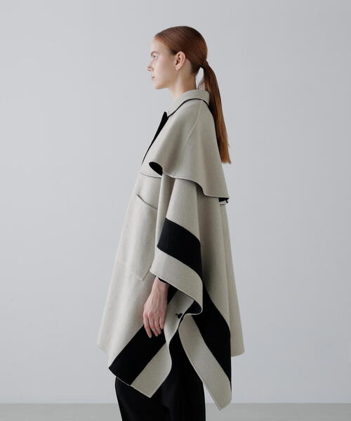 新品同様　ADORE ポンチョ　ケープ　コート　リバーシブル　ダブルフェイス ADORE(アドーア)のリバーポンチョコート通販 | 集英社HAPPY PLUS STORE