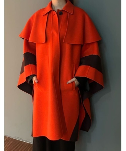 ADORE 2tone リバーポンチョ風コート ADORE 2tone リバーポンチョ風コート