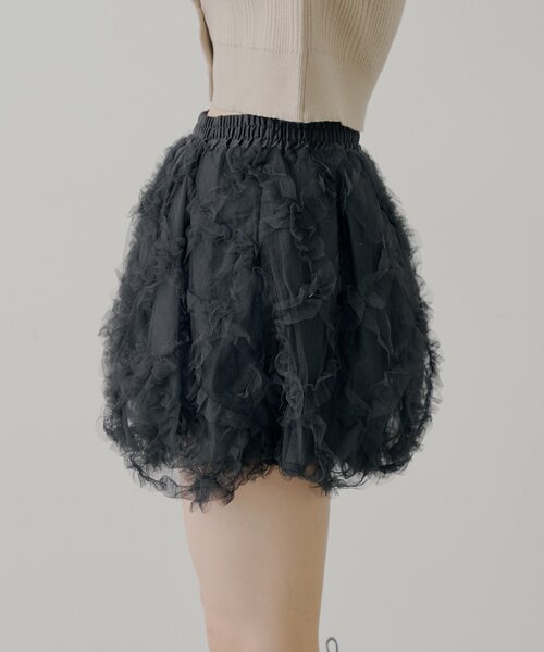 Chico（チコ）の「チュールティアードバルーンショートパンツ（その他パンツ・レディース・ホワイト系その他2/ブラック/アイボリー・FREE）」の12枚目の写真