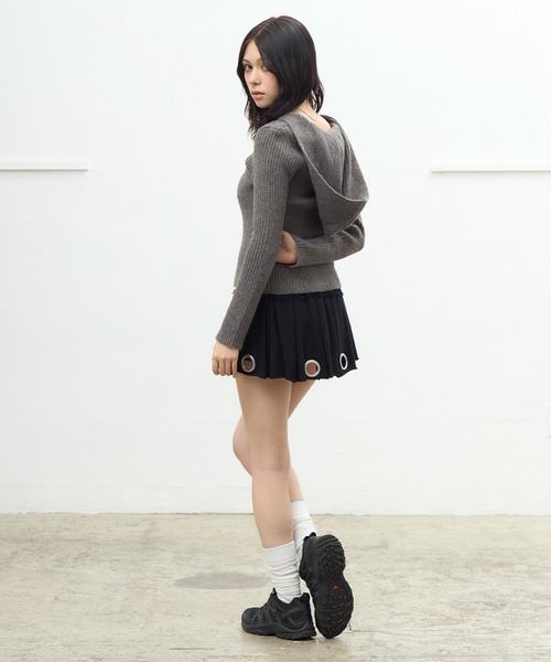 ACLENT(アクレント)の「コンパクトフードニット(ニット/セーター・レディース・グレー・FREE)」の8枚目の写真