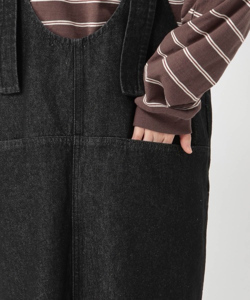 studio CLIP（スタディオクリップ）の「《days》ダブルフロントデニムジャンパースカート（ワンピース・レディース・ブラック/インディゴブルー・FREE）」の6枚目の写真