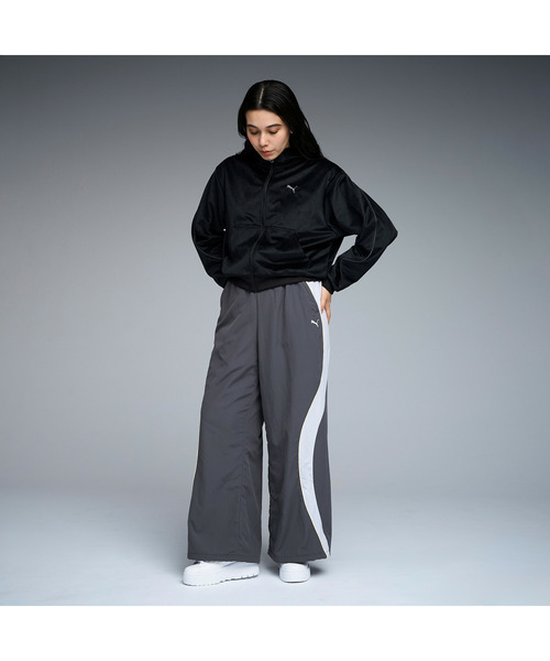 PUMA(プーマ)の「PUMA プーマ ウィメンズ CORE HERITAGE ベロア ジャケット(ジャージ・レディース・ブラック/オフホワイト/ダークグレー・LARGE/X-LARGE/MEDIUM/SMALL)」の10枚目の写真