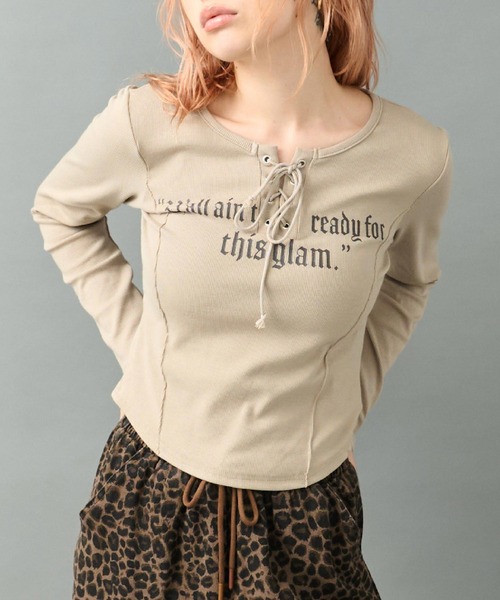 ANAP(アナップ)の「プリント レースアップ コルセット リブトップス カットソー(Tシャツ/カットソー・レディース・アイボリー/ダークグレー/ベージュ・F)」の1枚目の写真