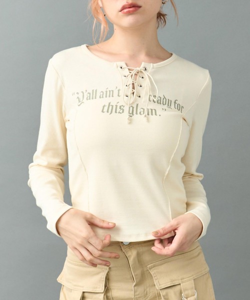 ANAP(アナップ)の「プリント レースアップ コルセット リブトップス カットソー(Tシャツ/カットソー・レディース・アイボリー/ダークグレー/ベージュ・F)」の4枚目の写真