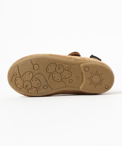 Cienta（シエンタ）の「Cienta / ベロア バレエ シューズ（14～20cm）（バレエシューズ・キッズ・ベージュ・14/20/19/18/16/15 /17）」の3枚目の写真