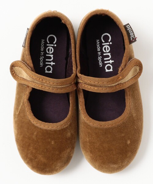 Cienta（シエンタ）の「Cienta / ベロア バレエ シューズ（14～20cm）（バレエシューズ・キッズ・ベージュ・14/20/19/18/16/15 /17）」の4枚目の写真