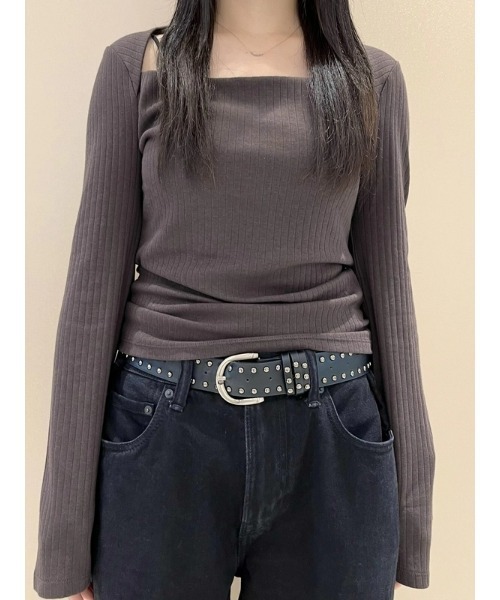 GAP(ギャップ)の「モダンリブ エンベロープネック トップス(Tシャツ/カットソー・レディース・ブラウン/ブラック・XS/S/M/L/XL/XXS)」の3枚目の写真