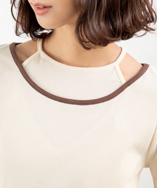 MILLION CARATS（ミリオンカラッツ）の「【配色パイピング×レイヤード風デザイン】細見え効果と抜け感が同時に叶う！伸縮リブ素材で着心地抜群、大人カジュアルに使える万能プルオーバー（Tシャツ/カットソー・レディース・ブラウン/オフホワイト/チャコールグレー/ブラック・FREE）」の9枚目の写真