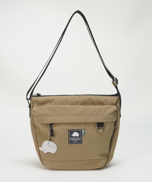 SCANDINAVIAN FOREST(スカンジナビアン・フォレスト)の「スタンスクエアショルダー<撥水加工>(ショルダーバッグ・レディース・ブラック/グレー/ベージュ・FREE)」の11枚目の写真