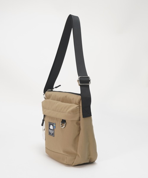 SCANDINAVIAN FOREST(スカンジナビアン・フォレスト)の「スタンスクエアショルダー<撥水加工>(ショルダーバッグ・レディース・ブラック/グレー/ベージュ・FREE)」の12枚目の写真