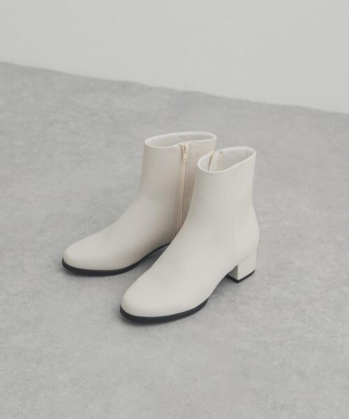 URBAN RESEARCH DOORS（アーバンリサーチドアーズ）の「チャンキーヒールブーツ（ブーツ・レディース・アイボリー/ブラック・36/38/37）」の4枚目の写真