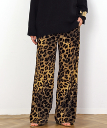 AP STUDIO（エーピーストゥディオ）の「スリットイージー