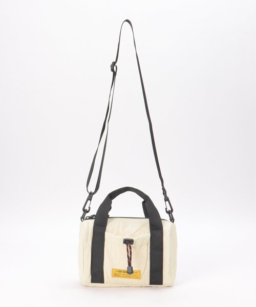 LBC（エルビーシー）の「KiU キウ スクエアパデッドミニボストンバッグ（ボストンバッグ・レディース・ブラック/カーキ/アイボリー・FREE）」の10枚目の写真