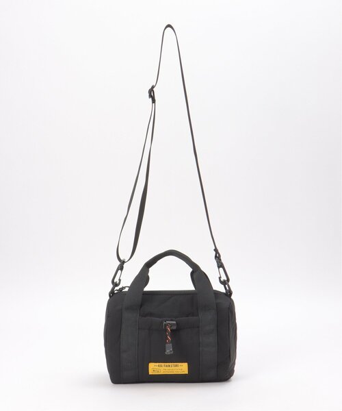 LBC（エルビーシー）の「KiU キウ スクエアパデッドミニボストンバッグ（ボストンバッグ・レディース・ブラック/カーキ/アイボリー・FREE）」の11枚目の写真