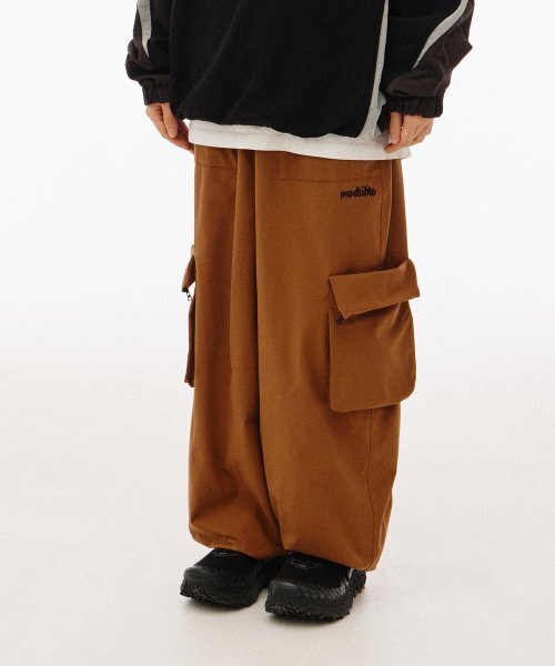 1993STUDIO(1993スタジオ)の「ウィンドカーゴワイドパンツ_ブリック(その他パンツ・レディース・その他・MEDIUM/LARGE)」の5枚目の写真