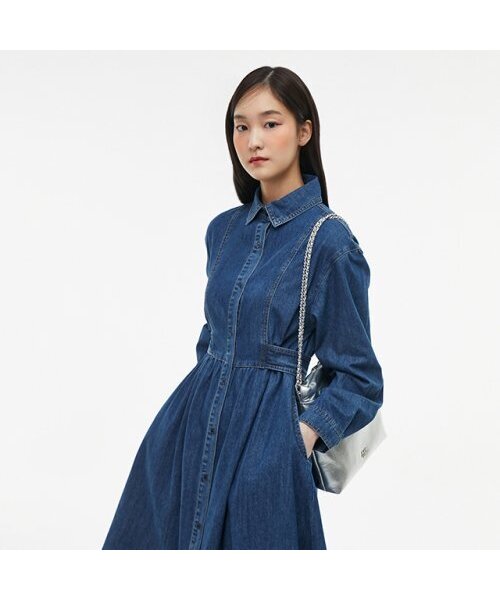 LAP(ラップ)の「切り替えポイントシャツカラー ロングデニムワンピース AQ1DO262(ワンピース・レディース・ダークブルー・FREE)」の1枚目の写真