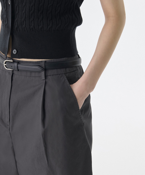 MUSINSA STANDARD WOMAN（ムシンサスタンダードウーマン）の「ウィメンズコットンワイドバミューダショーツ[ダークグレー]（その他パンツ・レディース・その他・30/24/25/26/27/28/29）」の4枚目の写真