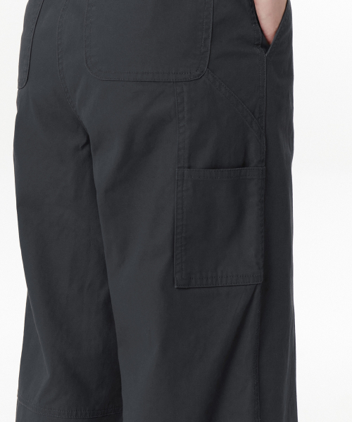 MUSINSA STANDARD WOMAN（ムシンサスタンダードウーマン）の「ウィメンズワイドカーペンターパンツ[ダークグレー]（その他パンツ・レディース・その他・28/29/30/26/27/25/24）」の5枚目の写真