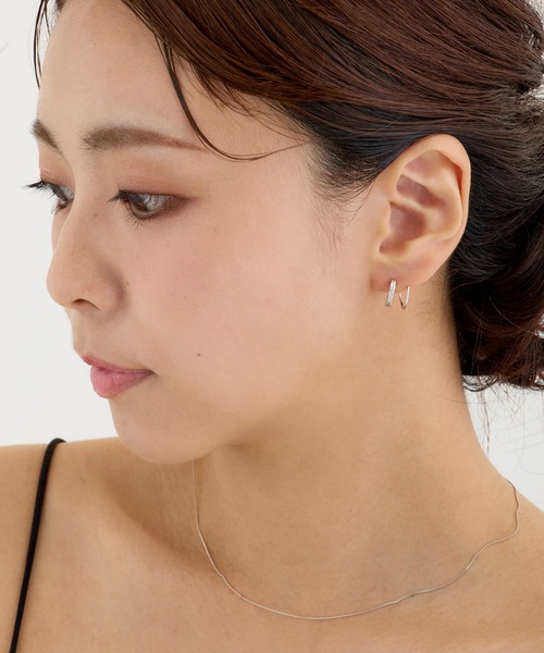 CALIN　STANDARD（カリンスタンダード）の「◆金属アレルギー対応◆◆made in japan◆スターダスト　カールピアス（ピアス（両耳用）・レディース・ゴールド/シルバー・FREE）」の4枚目の写真