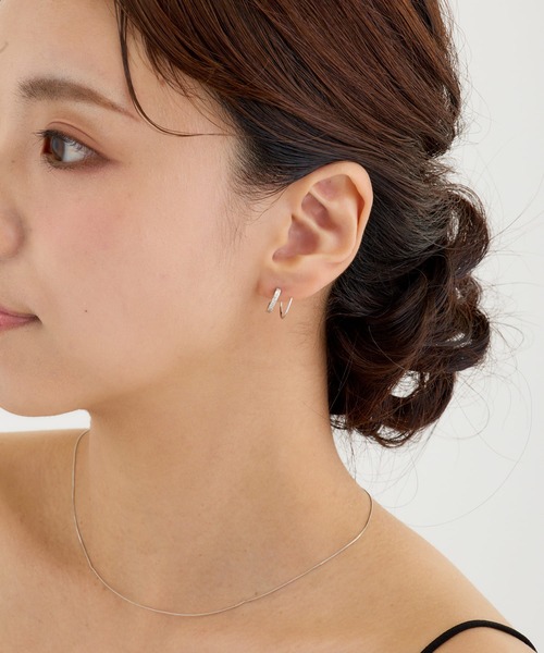 CALIN　STANDARD（カリンスタンダード）の「◆金属アレルギー対応◆◆made in japan◆スターダスト　カールピアス（ピアス（両耳用）・レディース・ゴールド/シルバー・FREE）」の5枚目の写真