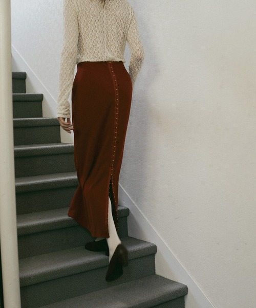 TAPE DETAIL STRAIGHT SKIRT（スカート）｜MANOF（マノフ）の