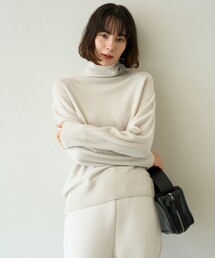 UNFILO（アンフィーロ）の「カシミヤビスコース ニットタートル（ニット/セーター）」