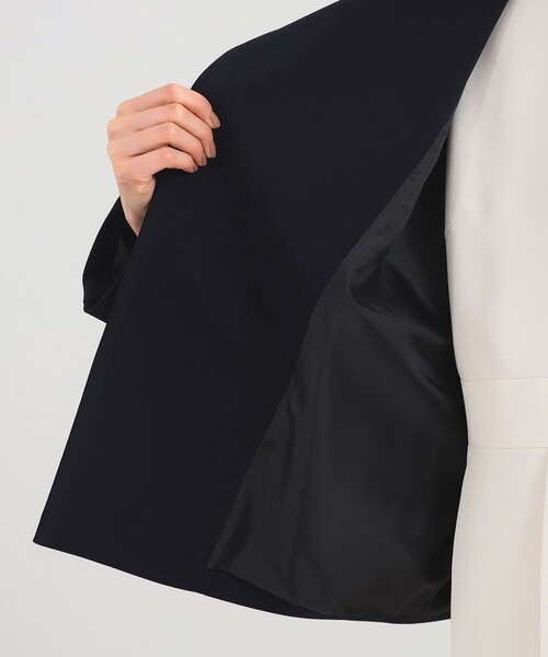 Demi-Luxe BEAMS（デミルクス ビームス）の「【セレモニー・フォーマル】カラー リリーハーフ コート＊（ノーカラーコート・レディース・ネイビー/オフホワイト・36/38）」の20枚目の写真