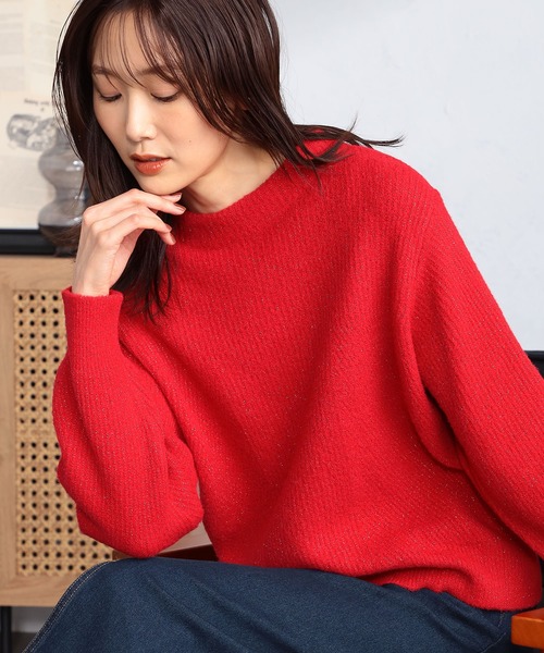 GALLORIA（ギャローリア）の「ショートフェザー切替ニット（ニット/セーター・レディース・オフホワイト/ライトグレー/レッド・S/M/LL/L）」の6枚目の写真