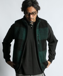 The DUFFER of ST.GEORGE（ザダファーオブセントジョージ）の「CLASSIC TARTAN CHECK BOA FLEECE REVERSIBLE VEST：クラシックタータンチェック ボアフリース リバーシブルベスト（ベスト）」
