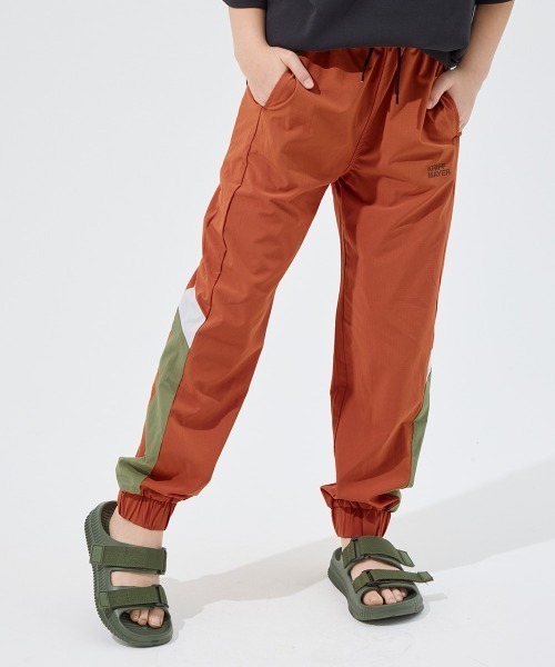 KRIFF MAYER Kid's Collection(クリフメイヤーキッズコレクション)の「【撥水・防汚】クリーネスジョガー(その他パンツ・キッズ・オリーブ/ブラック/ライトグレー/オレンジ・170/160/150/140/130/120)」の4枚目の写真