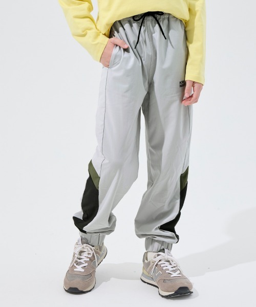 KRIFF MAYER Kid's Collection(クリフメイヤーキッズコレクション)の「【撥水・防汚】クリーネスジョガー(その他パンツ・キッズ・オリーブ/ブラック/ライトグレー/オレンジ・170/160/150/140/130/120)」の2枚目の写真