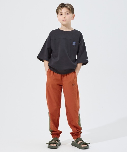 KRIFF MAYER Kid's Collection(クリフメイヤーキッズコレクション)の「【撥水・防汚】クリーネスジョガー(その他パンツ・キッズ・オリーブ/ブラック/ライトグレー/オレンジ・170/160/150/140/130/120)」の16枚目の写真