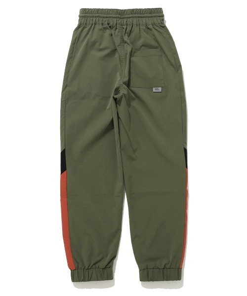 KRIFF MAYER Kid's Collection(クリフメイヤーキッズコレクション)の「【撥水・防汚】クリーネスジョガー(その他パンツ・キッズ・オリーブ/ブラック/ライトグレー/オレンジ・170/160/150/140/130/120)」の21枚目の写真