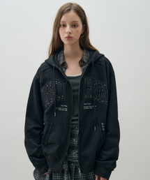 LEATHERY（レザリー）の「ダブルラインスタッズアップリケフードパーカー[ブラック]（パーカー）」