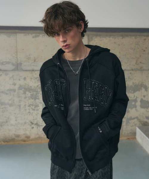 LEATHERY（レザリー）の「ダブルラインスタッズアップリケフードパーカー[ブラック]（パーカー・レディース・その他・MEDIUM/LARGE/SMALL）」の3枚目の写真