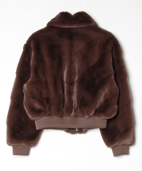 Guess（ゲス）の「MAYA Faux Fur Jacket アウター ジャケット （ブルゾン・レディース・ブラウン・MEDIUM）」の11枚目の写真
