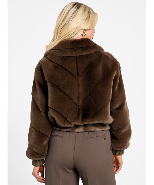 Guess（ゲス）の「MAYA Faux Fur Jacket アウター ジャケット （ブルゾン・レディース・ブラウン・MEDIUM）」の6枚目の写真