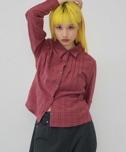 Enewd nina(エニュードニーナ)の「sleeve detail check shirt(シャツ/ブラウス・レディース・ブルー/グレー/レッド/ブラウン・FREE)」の7枚目の写真