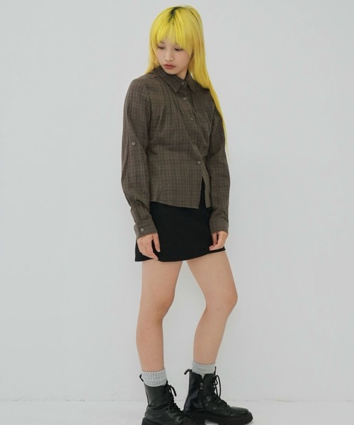Enewd nina(エニュードニーナ)の「sleeve detail check shirt(シャツ/ブラウス・レディース・ブルー/グレー/レッド/ブラウン・FREE)」の13枚目の写真