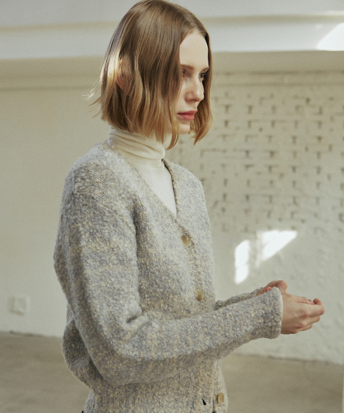 YUPPE(ヨッペ)の「BOUCLE CARDIGAN_SKY BLUE(カーディガン/ボレロ・レディース・その他・FREE)」の1枚目の写真