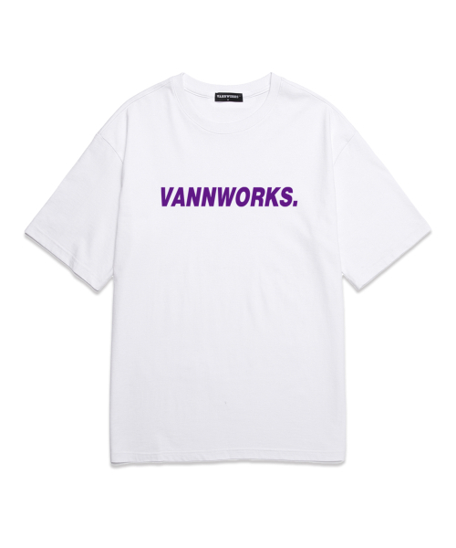 VANNWORKS(バンワークス)の「ベーシックロゴオーバーサイズ半袖Tシャツ (VS0104) ホワイト/パープル(Tシャツ/カットソー・レディース・その他・SMALL/X-LARGE/XX-LARGE/LARGE/MEDIUM)」の1枚目の写真