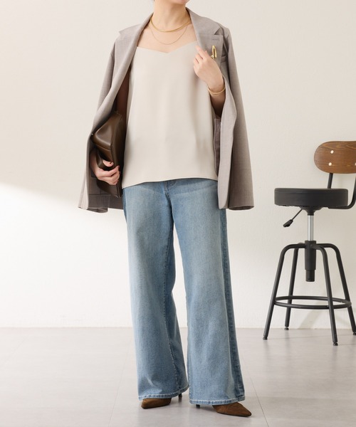 COLLAGE GALLARDAGALANTE（コラージュガリャルダガランテ）の「2WAY サテンキャミ（キャミソール・レディース・アイボリー/ネイビー・FREE）」の6枚目の写真